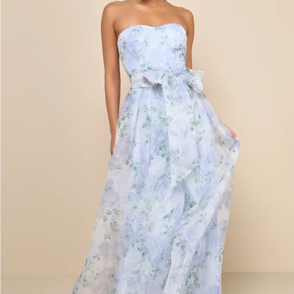 Lulus periwinkle gown